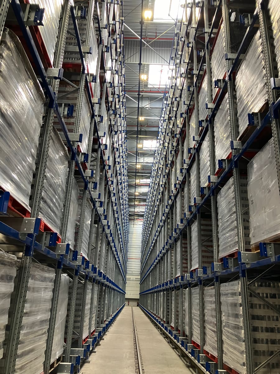 Entrepôt automatisé : les rubriques stockage se cumulent avec celles des procédés.